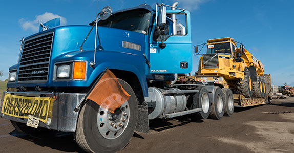 A private seller most likely will not be able to offer financing and shipping services
